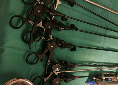 laparoscopic graspers and instruments